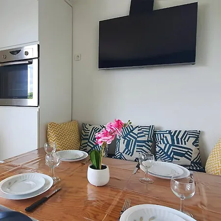Bleu Horizon Apartment *