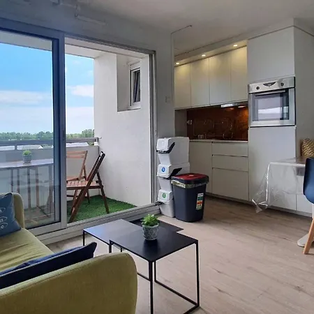 Bleu Horizon Apartment *